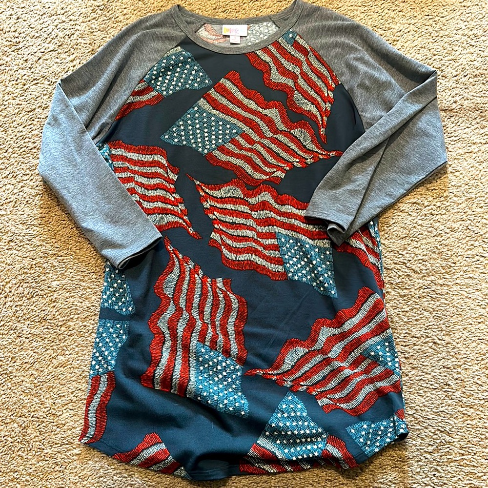 LuLaRoe randy size small. worn once.